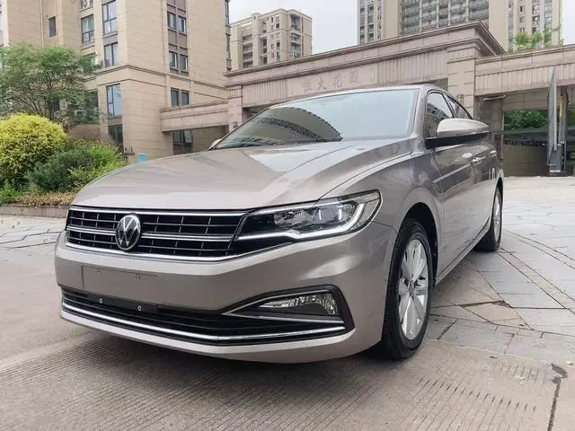 Volkswagen Bora 1.5L automatic comfort intelligent version