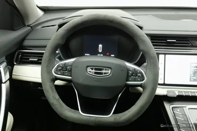 Geely Boyue Boyue X 1.8 TD DCT Smart