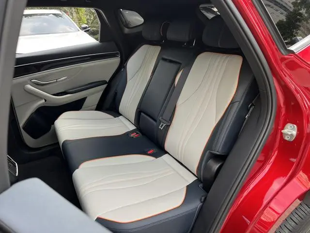 BYD Song PLUS DM DM-i 110KM two-wheel drive flagship PLUS