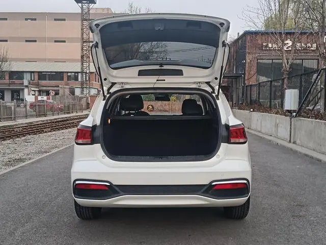 Roewe Roewe Ei5 Internet Ultimate Edition