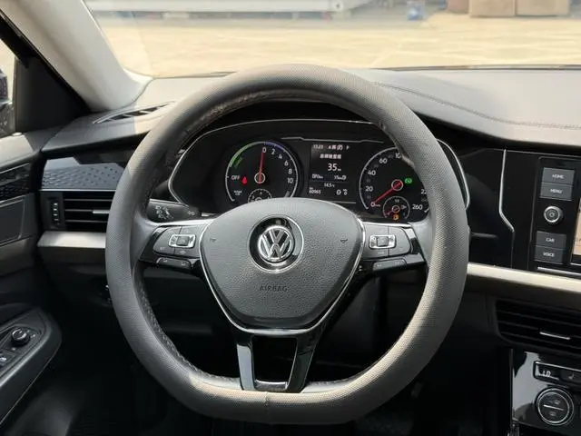 Volkswagen Passat PHEV 430PHEV Hybrid Elite Edition
