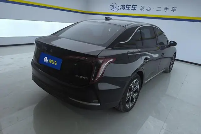 Hongqi Hongqi E-QM5 Rechargeable Qiyue Edition