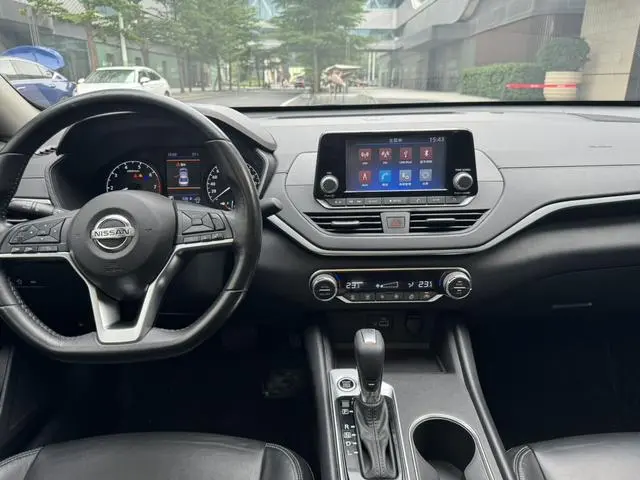Nissan Teana 2.0 L XL Comfort Edition