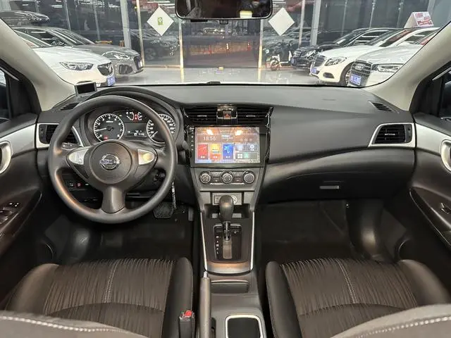 Nissan Xuan Yi Classic 1.6 XE CVT Comfort Edition
