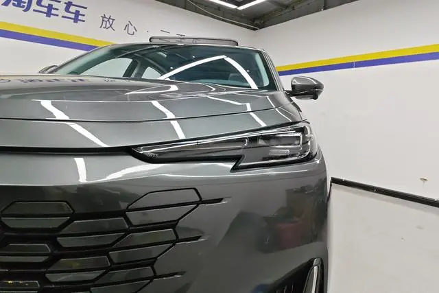 Changan Changan UNI-K 2.0T luxury