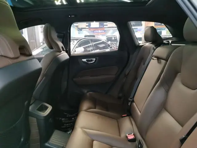 Volvo Volvo XC60 PHEV T8 four-wheel drive long battery life Zhiyuan Deluxe Edition