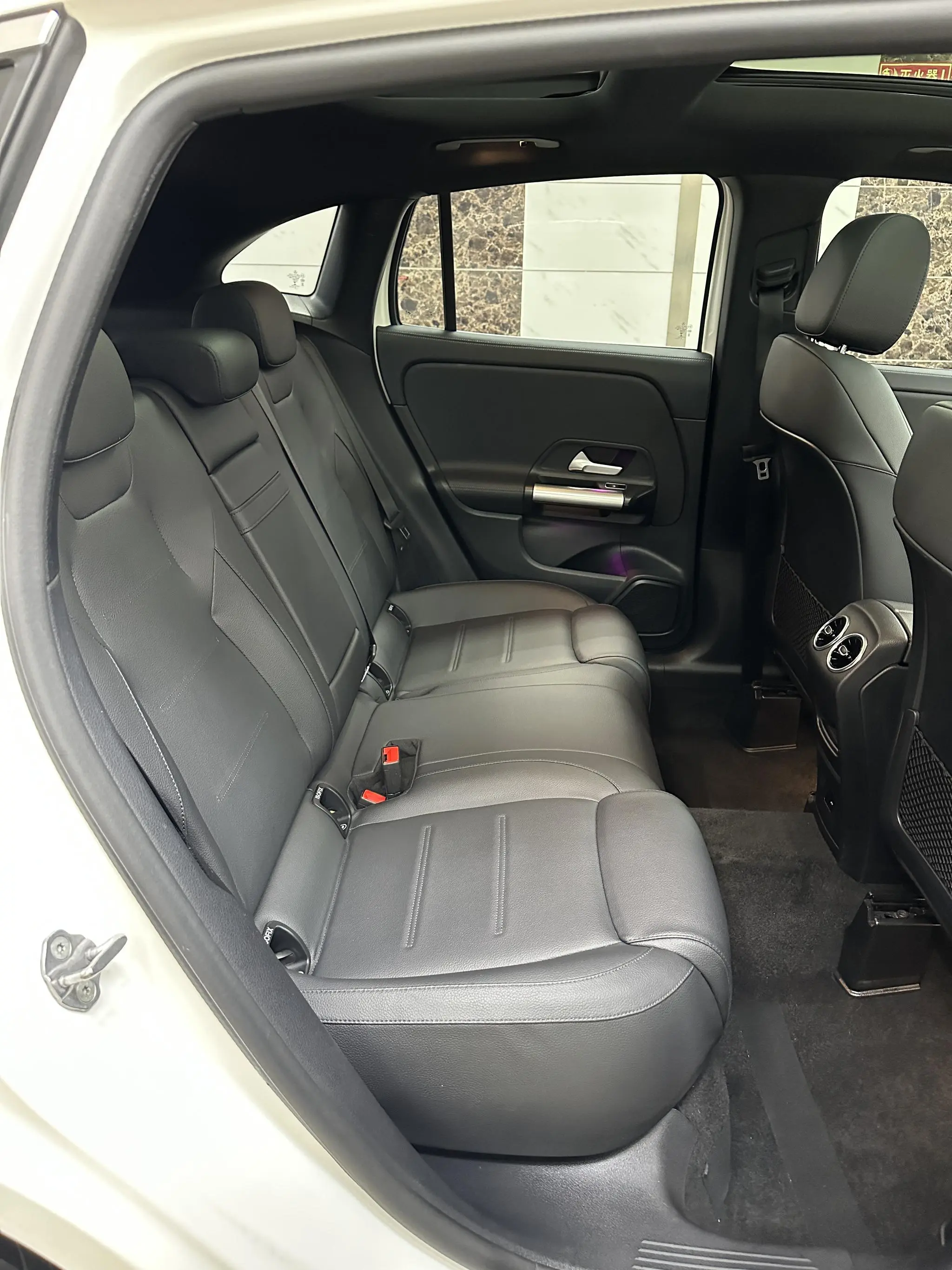 Mercedes-Benz Mercedes-Benz GLA GLA 200