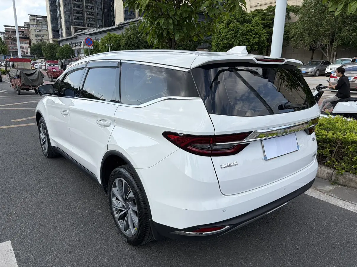 Geely Jiajie 1.5TD DCT Premium Type