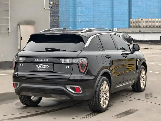 LYNK & CO Lynk 01 2.0T two-wheel drive Pro version