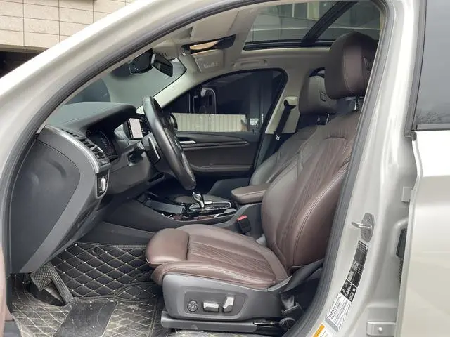 BMW BMW X3 xDrive30i Leading M Yao Ye Set
