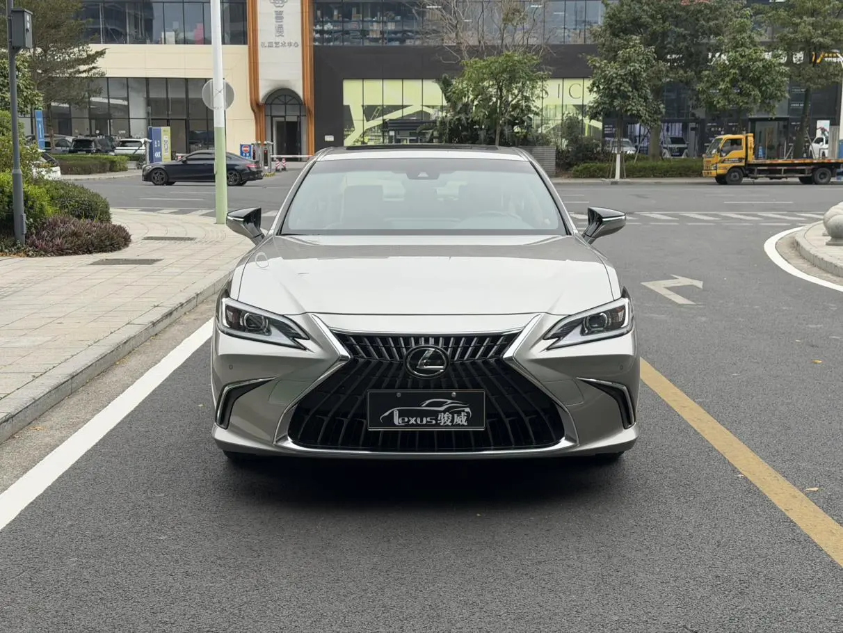 Lexus Lexus ES 200 Excellent Edition