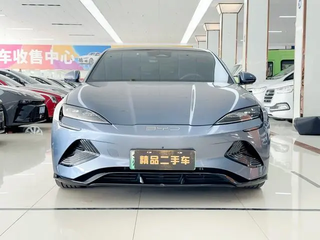 BYD seal 700KM Champion Edition Premium Type
