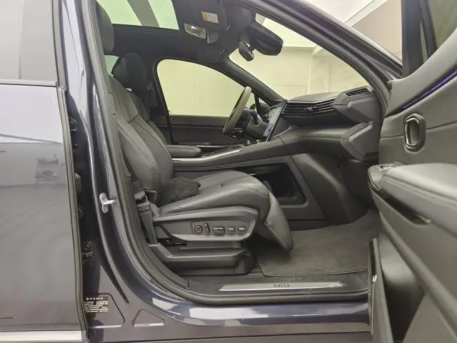 NIO NIO ES8 450KM seven-seater version