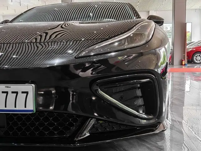 Neta Nezha GT 580 four-wheel drive version