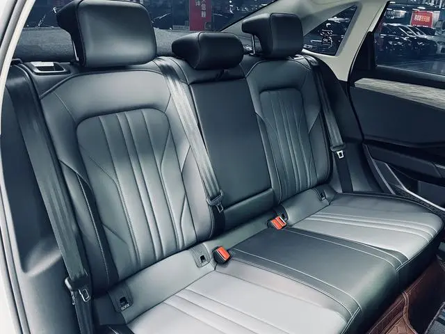 Volkswagen Sagitar Facelift Two 300TSI DSG Beyond Edition