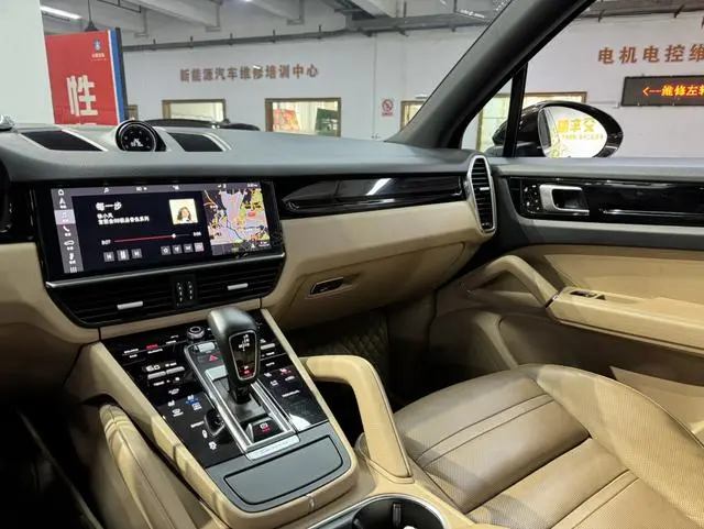 Porsche Cayenne Cayenne 3.0T