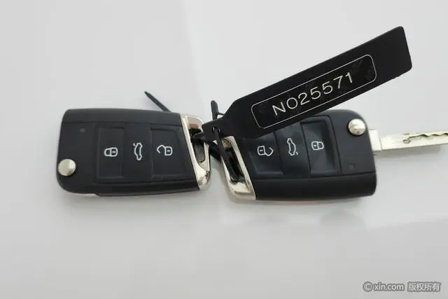 Volkswagen Lingdu 230TSI DSG Fashion Edition