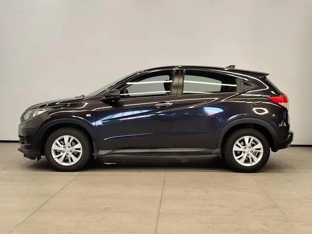 Honda Binzhi 1.8L CVT two-wheel drive elite type