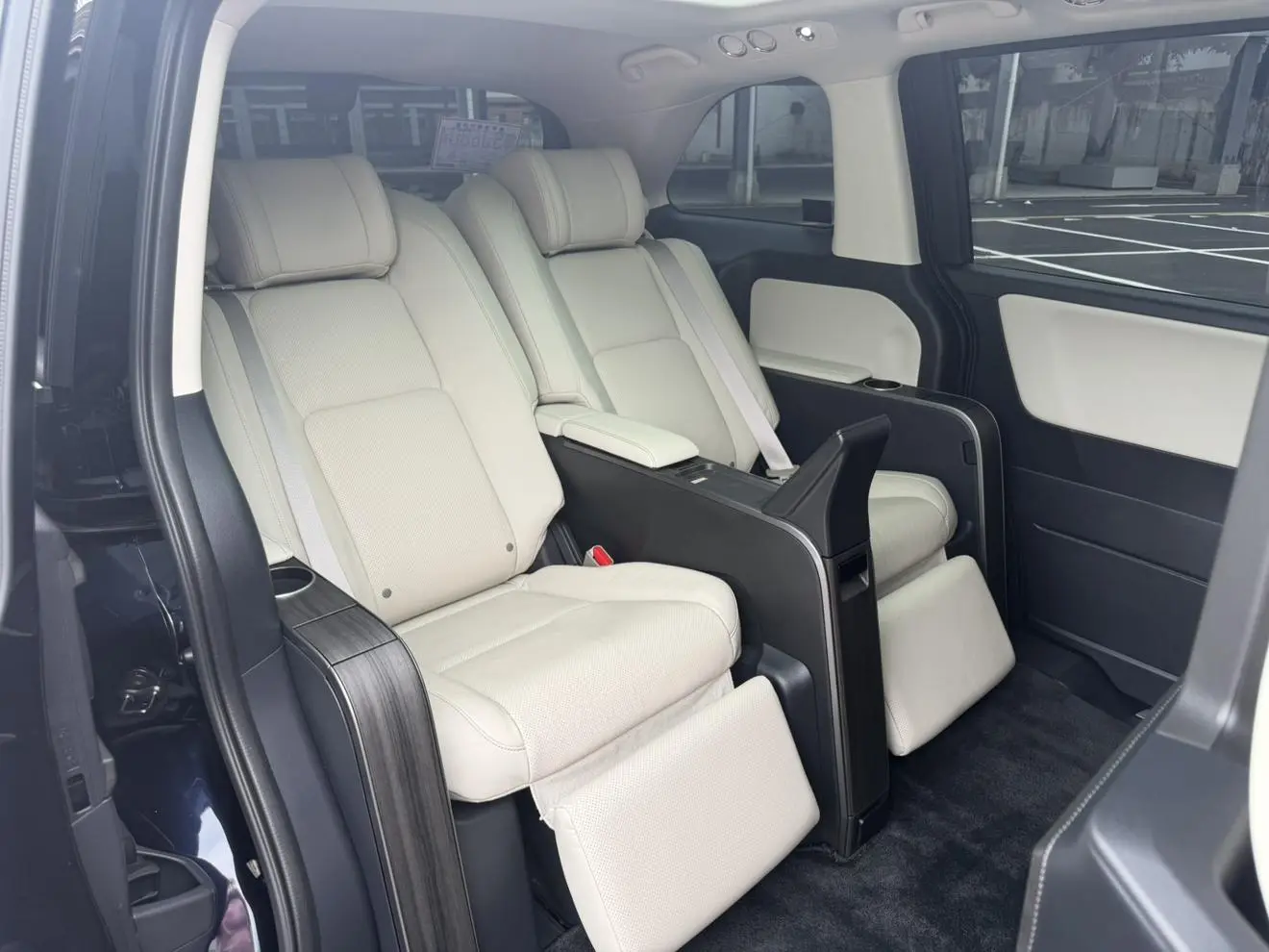 Honda Odyssey 2.0L Rui*Yuxiang Four-seater version
