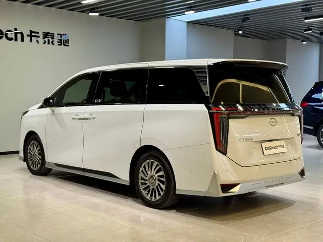 GAC Trumpchi M8 Master Series 2.0 TGDI Pioneer Edition
