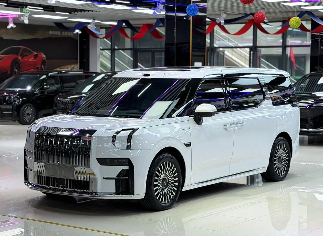 ZEEKR ZEEKR 009 Seven-seater aisle version two-wheel drive 108kWh