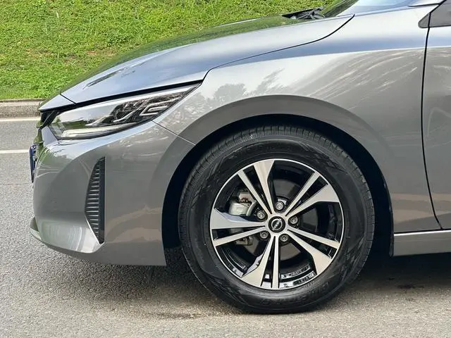 Nissan Xuan Yi 1.6L CVT Enjoy Edition