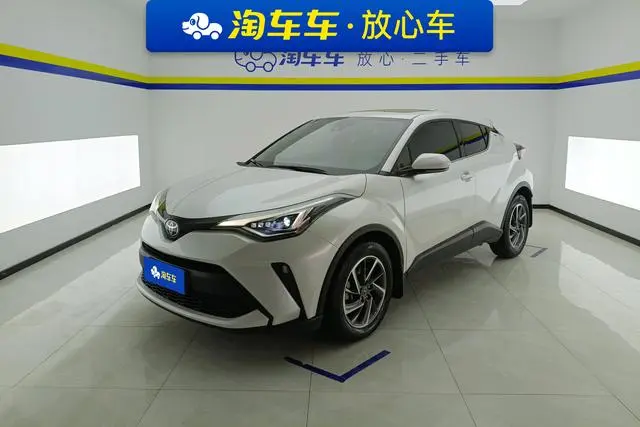 TOYOTA Toyota C-HR 2.0L Deluxe Edition