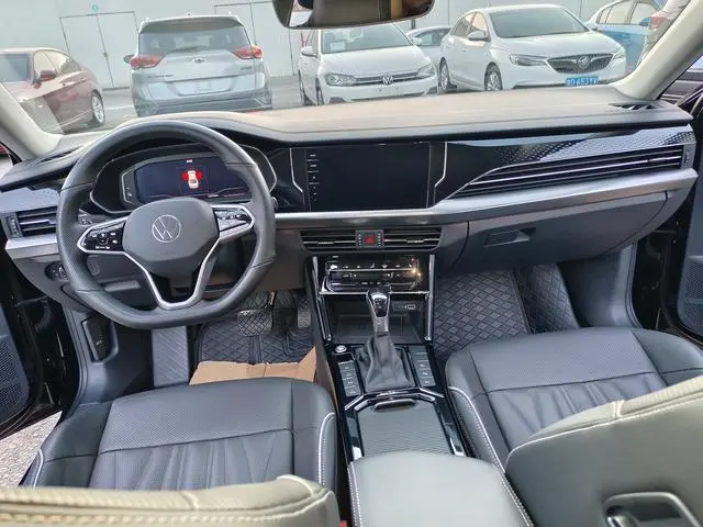 Volkswagen Passat PHEV 430PHEV Hybrid Deluxe Edition