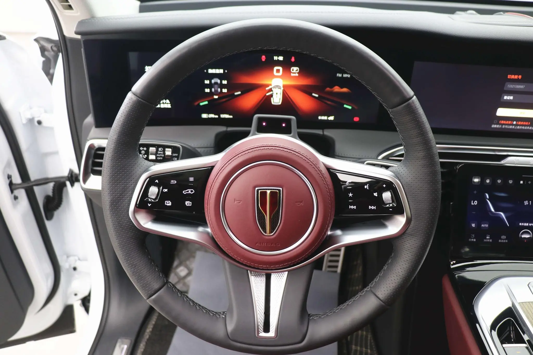Hongqi Hongqi E-HS9 660km Qichang version six seats