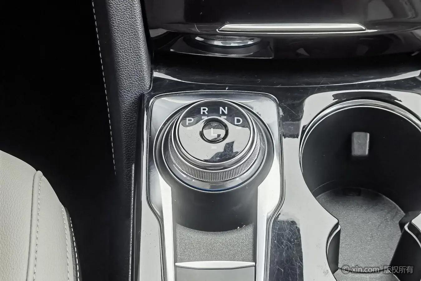 Ford Ruiji EcoBoost 245 two-wheel drive Yaoxiang model