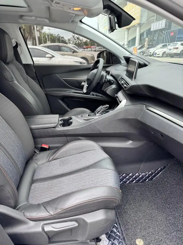 Peugeot Peugeot 4008 350THP Comfort Edition