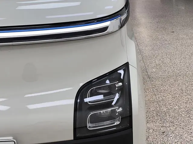 Wuling Wuling Air ev Clear Sky Four-seater advanced version