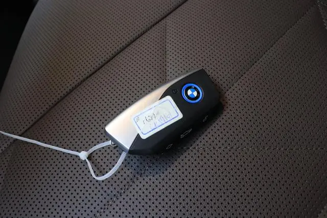 BMW BMW iX xDrive40