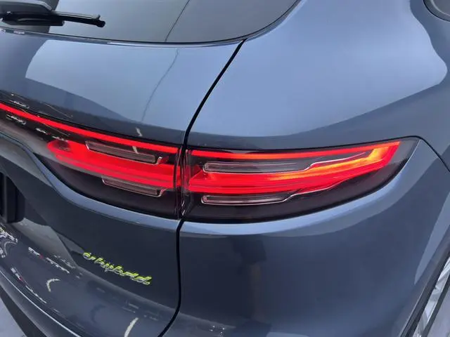 Porsche Cayenne E-Hybrid Cayenne E-Hybrid 2.0T