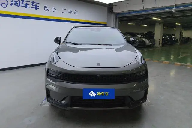 LYNK & CO Lynk 05 2.0TD four-wheel drive Halo