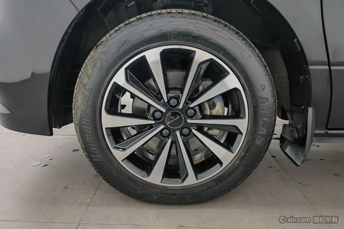 Dongfeng Fengxing Popular M7 Lord 2.0T Automatic Marquis Version