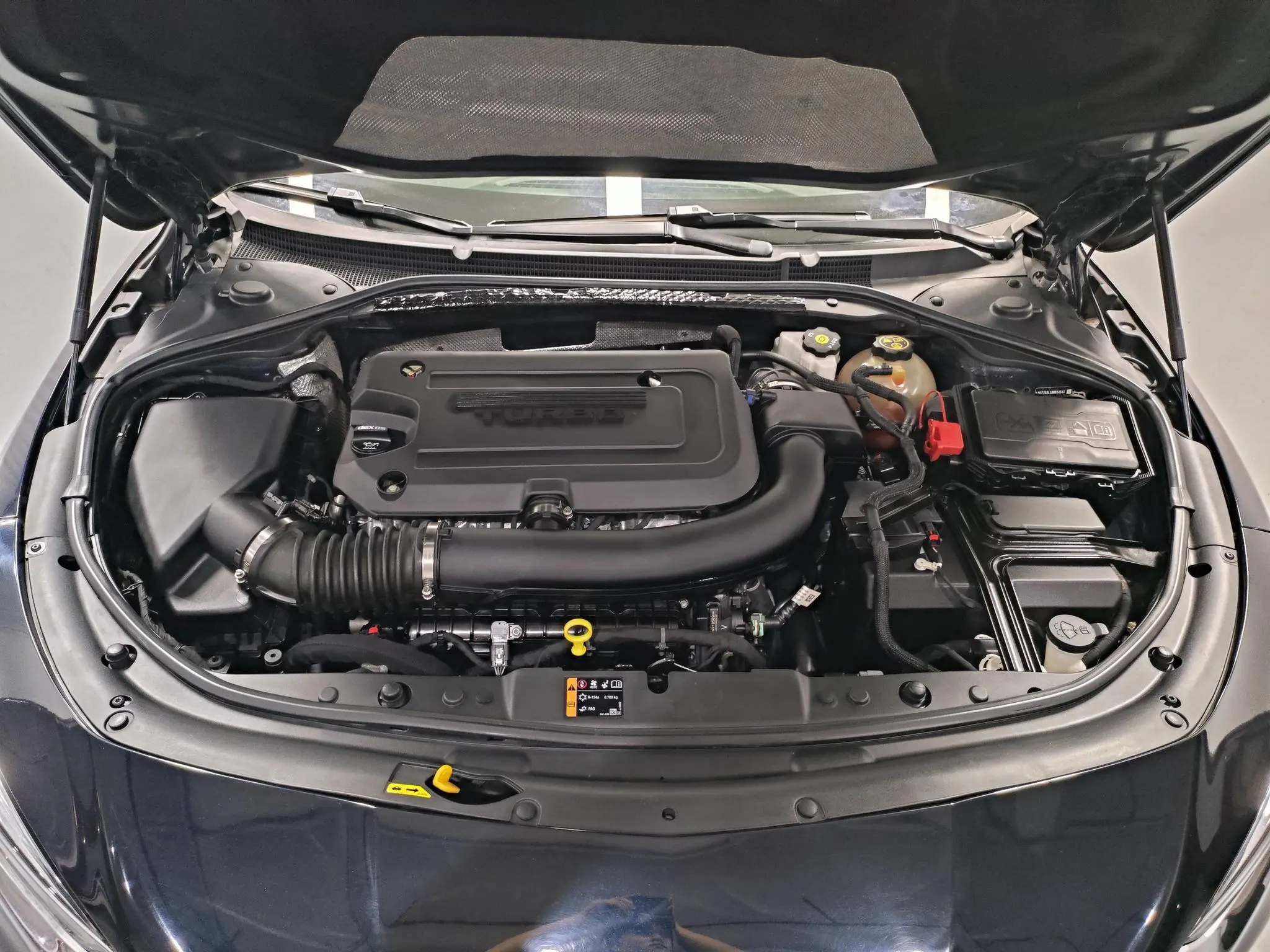 Buick Lacrosse 652T luxury