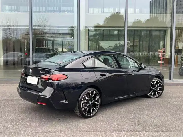 BMW BMW 2 Series 225L M Sports Yao Ye Suit
