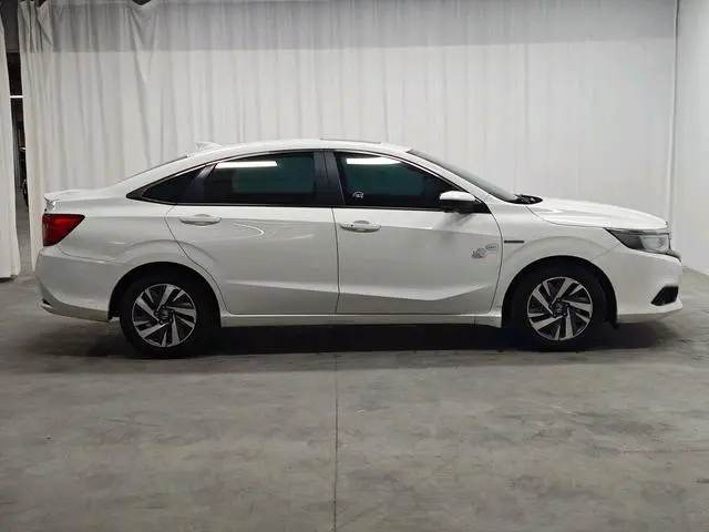 Honda Lingpai Rui*Hybrid 1.5L Leading Version