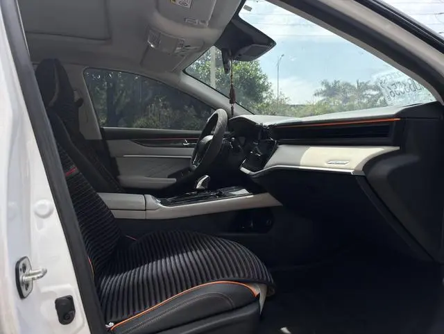 Dongfeng Fengshen Yi Hyun MAX 1.5T super cool Trendy Dad Version