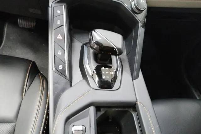 LYNK & CO Lynk & Co. 06 EM-P 84KM battery life version Pro