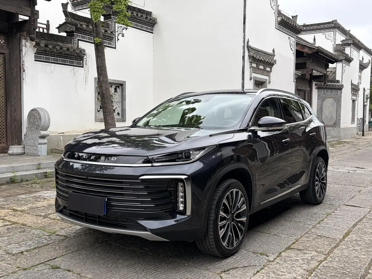 EXEED Xingtu Lingyun Lingyun 400T two-wheel drive Star Edition