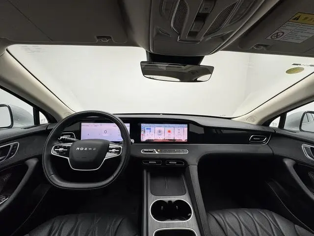 Roewe Roewe D7 DMH 125 Ultimate Edition