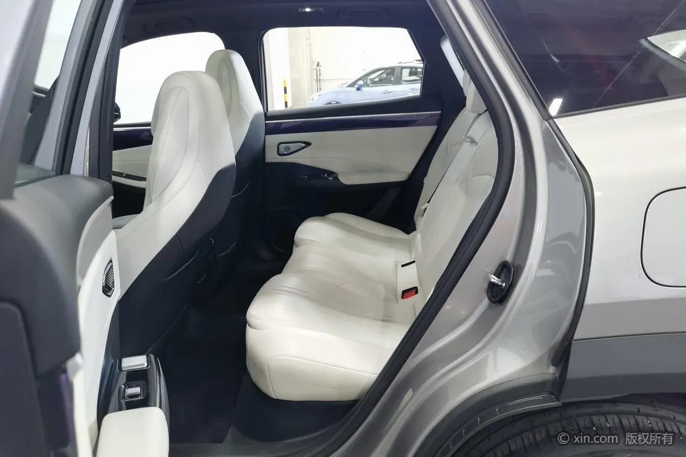 Geely Galaxy Galaxy L7 1.5T DHT 115km Starship