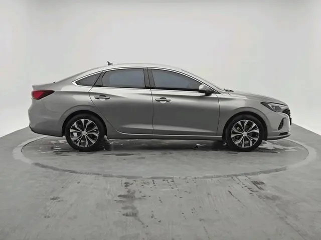 Changan Yidong PLUS Blue Whale NE 1.4T GDI DCT Flagship