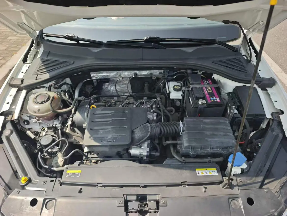 Volkswagen Bora 1.5L automatic elite type