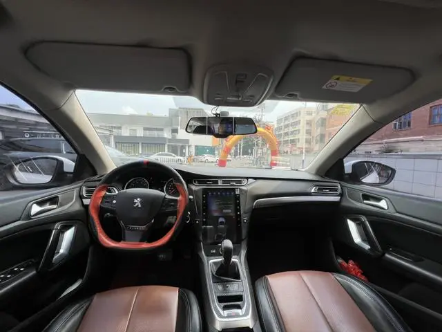 Peugeot Peugeot 408 1.6T Automatic Deluxe Edition