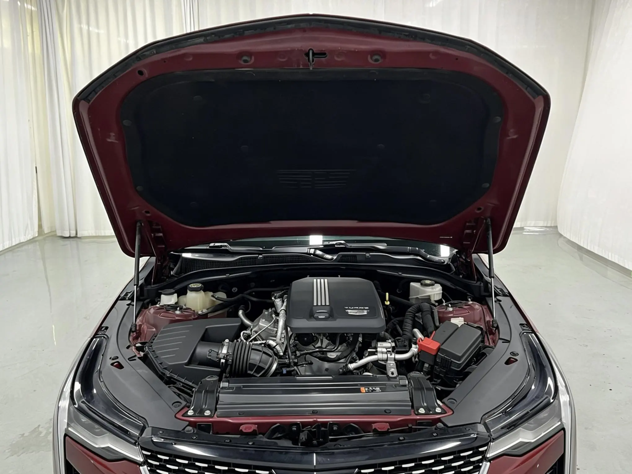 Cadillac Cadillac CT4 28T luxury