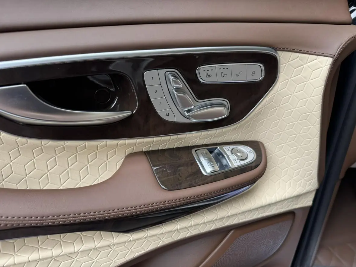 Mercedes-Benz Mercedes-Benz V-class V 260 Premium Edition Country VI