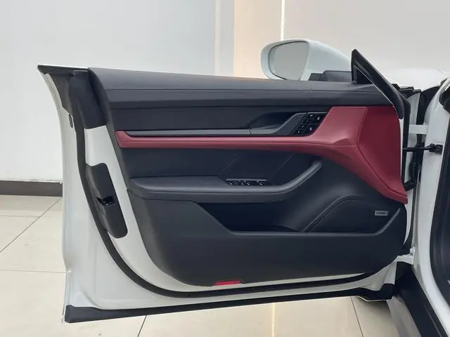 Porsche Taycan Taycan 4S
